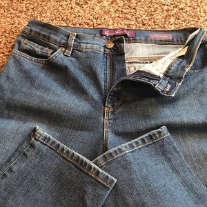 Gloria Vanderbilt jeans- Amanda size 10 petite